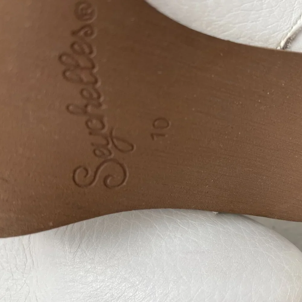 Seychelles Exit Strategy White Leather Ankle Bootie - Picture 9 of 9